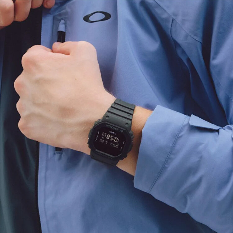 Casio G-Shock DW-5610UU-8DR Kol Saati