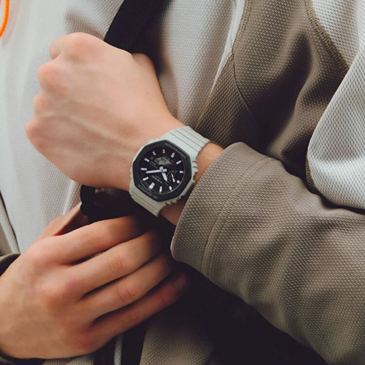 Casio GA-B2100LUU-5ADR Kol Saati